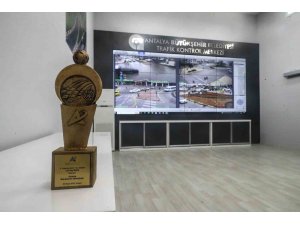 Akıllı Kavşak Kontrol Merkezi ödül aldı