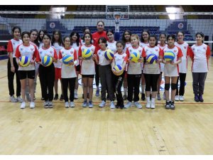 Kepez’in yaz spor okulları kayıtları başladı