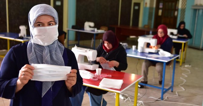 Kepez Belediyesi maske üretiminde tek yürek oldu