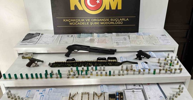 Mersin’deki tefeci operasyonunda 11 şüpheli gözaltına alındı