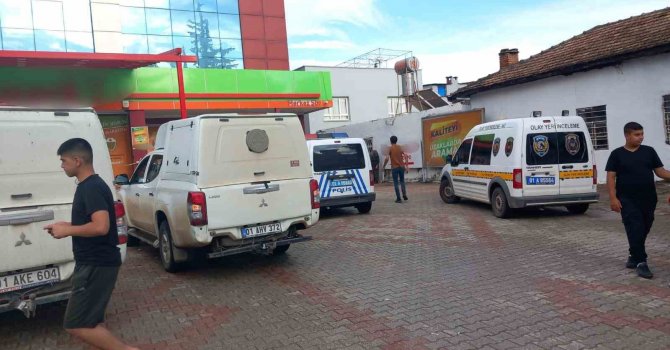 Elektrik akımına kapılan market çalışanı hayatını kaybetti