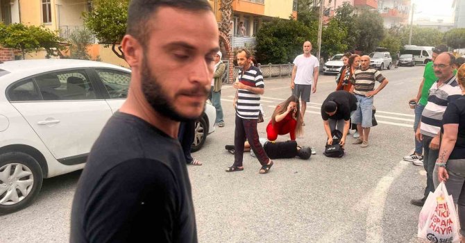 Bisikletle otomobil çarpıştı: 2 çocuk yaralandı