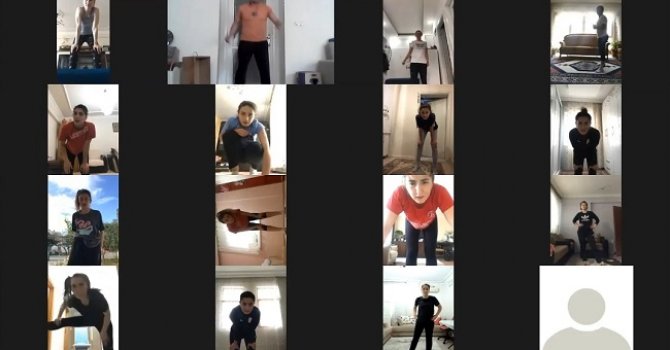 Paşanın melekleri antrenmanı eve taşıdı