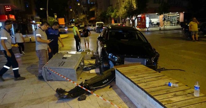 ATV ile otomobil çarpıştı, mahalle karanlığa büründü