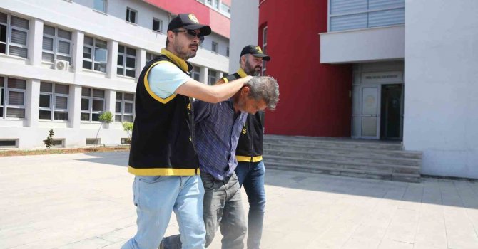 Nineyi darp edip 70 lira gasp etti, yakalanınca "Ayağım takıldı üzerine düştüm" dedi