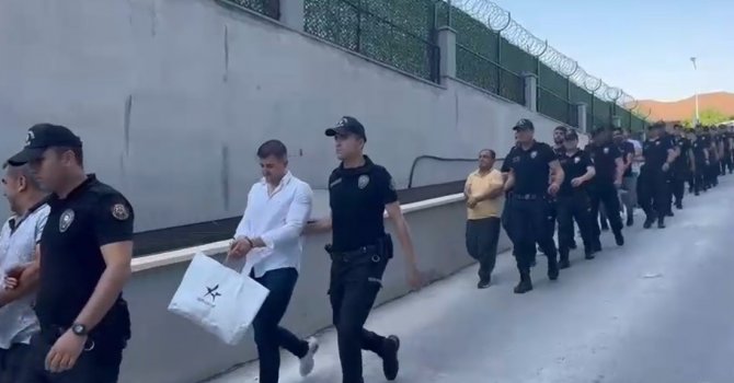 ’Kukla’ operasyonunun Mersin ayağında 11 tutuklama