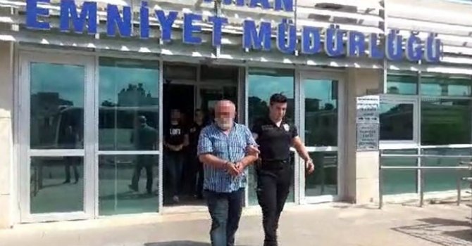 Adana’da bir kişiyi öldürüp, 4 kişiyi yaralayan 2 şüpheli tutuklandı