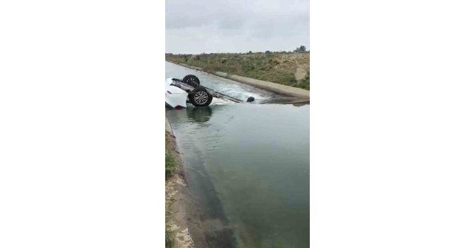 Bayram sabahı acı kaza: Anne, baba ve çocuk öldü