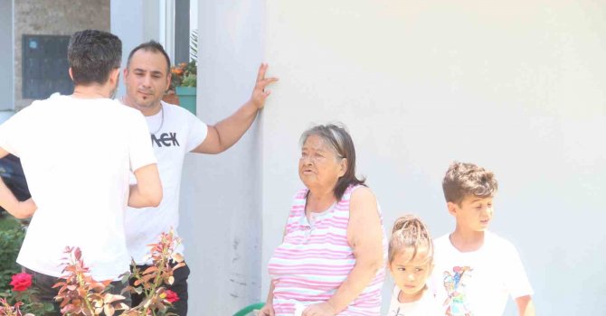 Klimadan çıkan yangında, kayınvalidesiyle kendini son anda dışarı attı