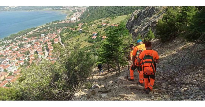 Isparta’da doğa yürüyüşünde kaybolan şahsı arama çalışmaları devam ediyor