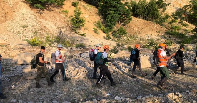 Doğa yürüyüşünde kaybolan adamı arama çalışmaları dördüncü gününde devam ediyor