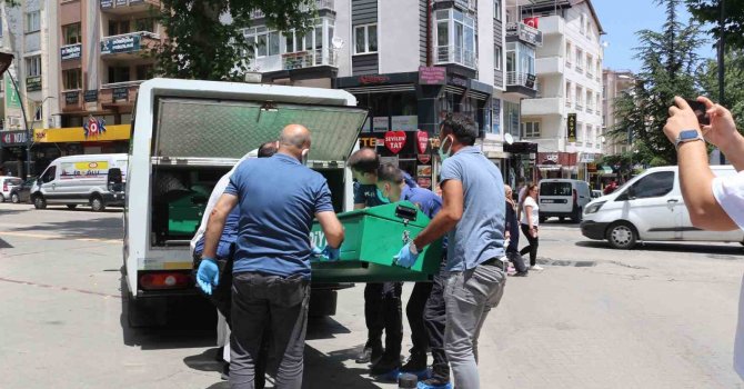 Yalnız yaşayan adam ölü bulundu