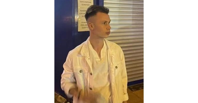 Duvara çarpan motosiklet sürücüsü genç hayatını kaybetti