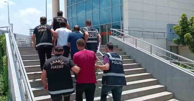 Hatay’da hırsızlık şüphelisi 3 kişi yakalandı