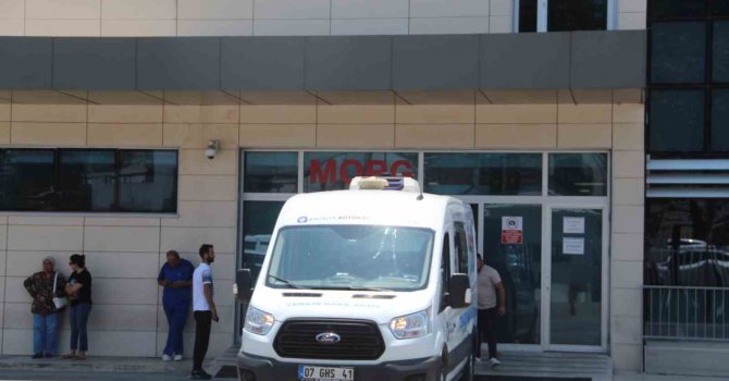 Otomobildeki gürültü tartışması 18 yaşındaki gencin hayatına mal oldu