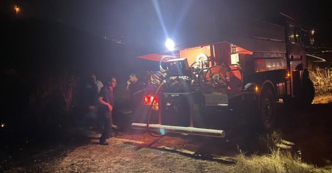 Kahramanmaraş’ta yaklaşık 7 dönümlük zeytinlik arazi kül oldu