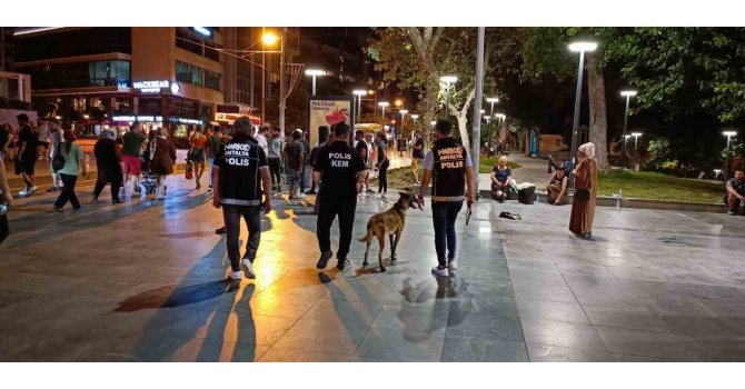 Antalya’da narkotik uygulamasında 26 şahıs yakalandı