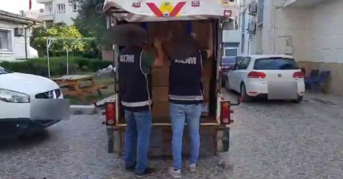 Osmaniye’de 26 bin paket kaçak sigara ele geçirildi