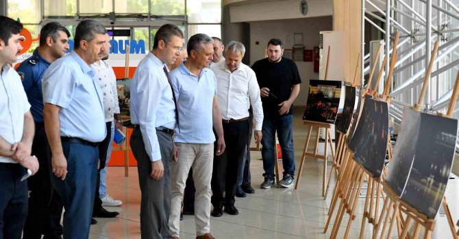 Muratpaşa’da 15 Temmuz fotoğraf sergisi açıldı