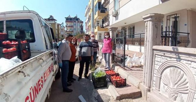 CHP Kepez İlçe'den vatandaşlara gıda yardımı
