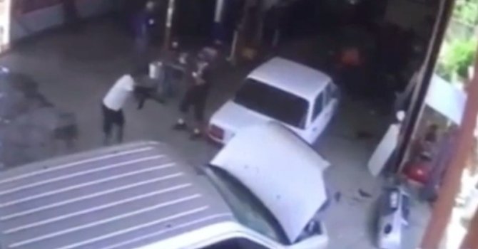 Av tüfeğiyle iş yerini bastı: 1 yaralı