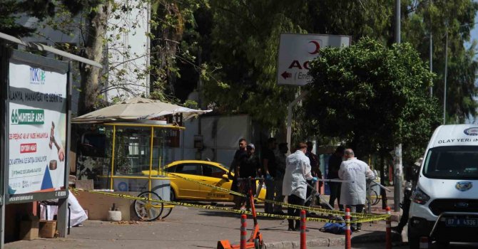 Yaşlı adamın öldüğünü saatlerce kimse farketmedi