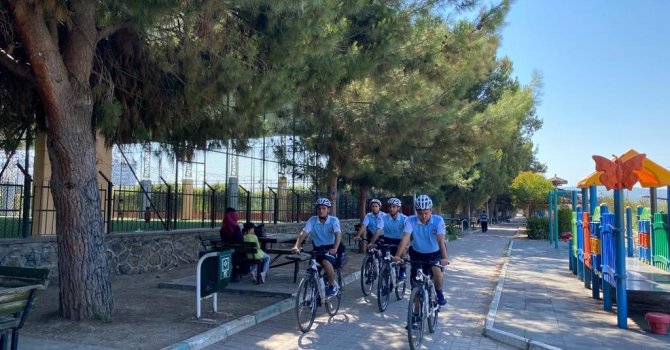 Osmaniye’de bisikletli polis timi ’Martılar’ göreve başladı
