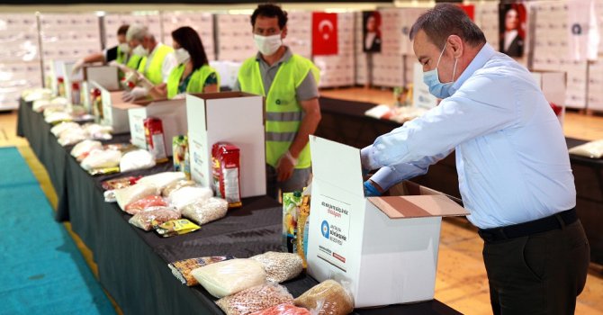 Büyükşehir Belediyesi ihtiyaç sahiplerinin yanında