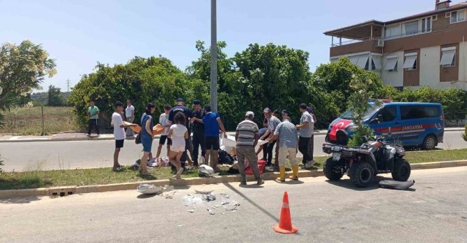 Belçikalı turistleri taşıyan ATV kontrolden çıkıp direğe çarpı:2 yaralı