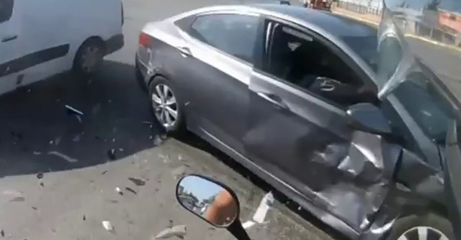 Eşiyle birlikte ölümden döndü, o anlar kask kamerasına yansıdı