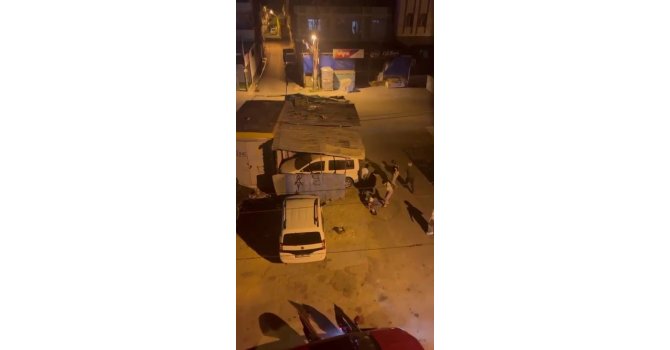 Adana’da sokak ortasında tartışmada silahlar çekildi: 1 yaralı