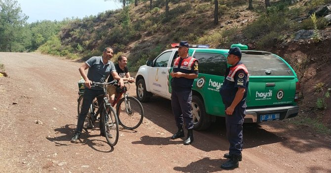 Antalya’da jandarmadan ormanlık alanlara girenlere uyarı
