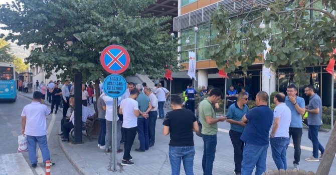 Adana’daki deprem Kahramanmaraş’ta korkuya neden oldu