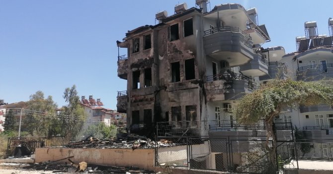 Depoda çıkan yangın korku dolu anlar yaşattı