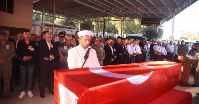 Şehit Ömer Cinkara son yolculuğuna uğurlandı