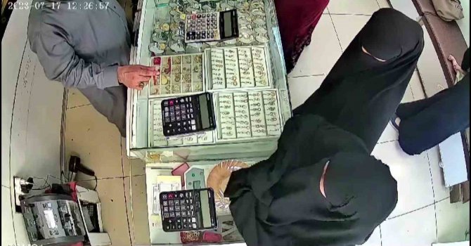 Kılık değiştirerek kuyumcu soyan 2 kadın tutuklandı