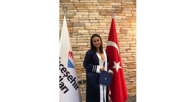 Hatay’da trafik kazası, iki genç kız hayatını kaybetti