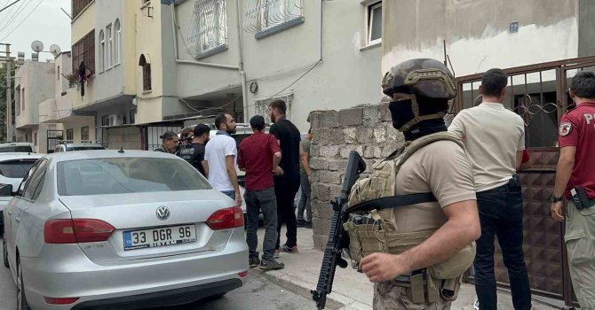 Mersin’de uyuşturucu satıcılarına şafak operasyonu: 37 gözaltı kararı