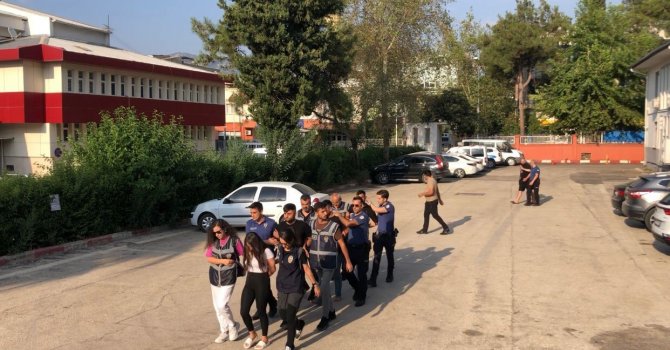 İş yerine silahlı saldırıda ilginç savunma “Havaya ateş ettim iş yerine gelmiş”