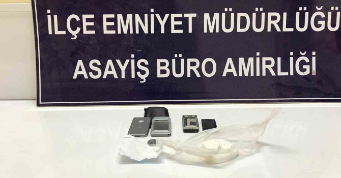 Konteyner kentte uyuşturucu operasyonunda 2 gözaltı