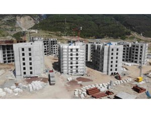 Enkaza dönen Hatay’da deprem konutları yükseliyor