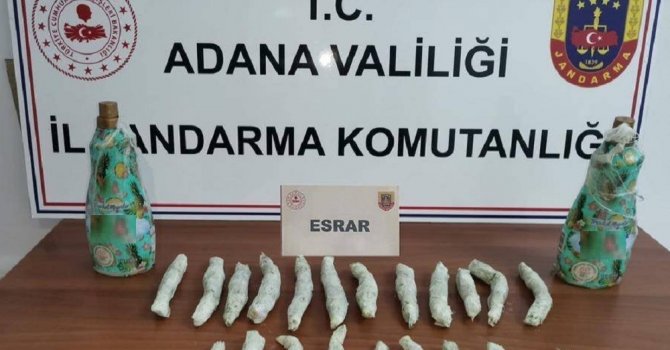 Deterjan kutusundan 20 paket esrar çıktı