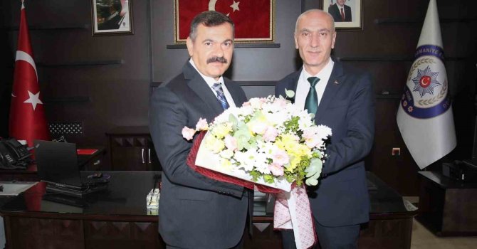 Osmaniye Emniyet Müdürü Sarıbuva, göreve başladı