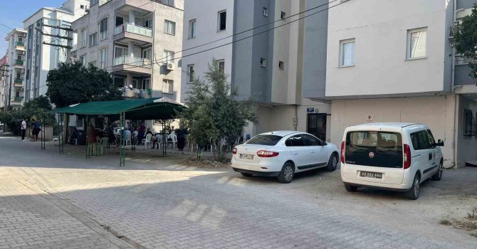 İzinli polis maganda kurbanı oldu