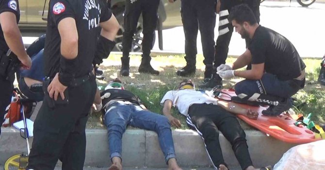 Polisin ‘dur’ ihtarına uymadılar kaza yaptılar