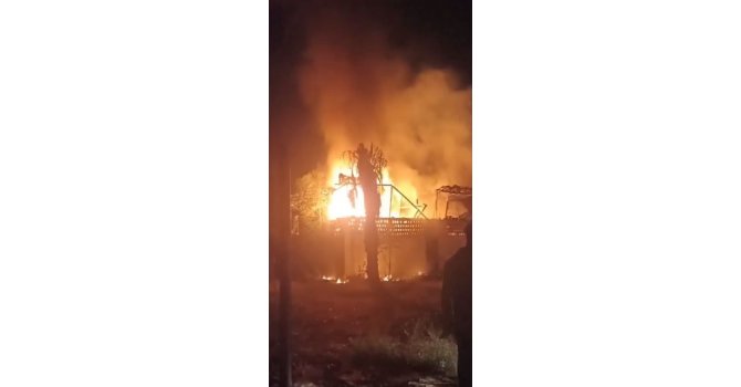 Yanan evden geriye tencere kaldı