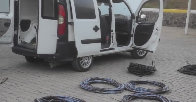 Osmaniye’de kablo hırsızları yakalandı