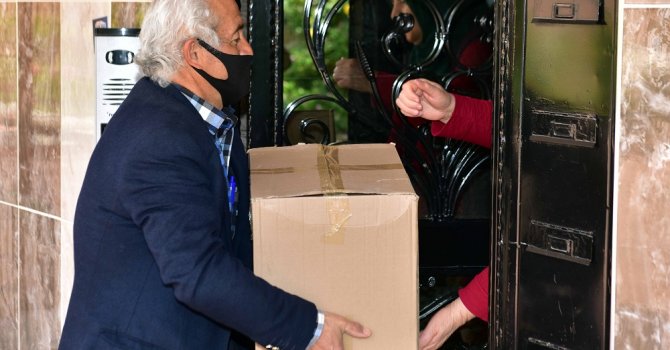 Kepez’de gönülleri ısıtan yardım