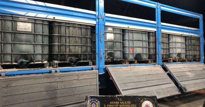 Tırdan 14 bin litre kaçak akaryakıt ele geçirildi
