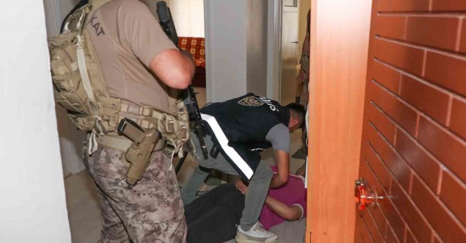 Mersin’de suç örgütlerine nefes aldırılmıyor